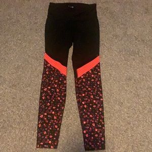 Old navy size M leggings